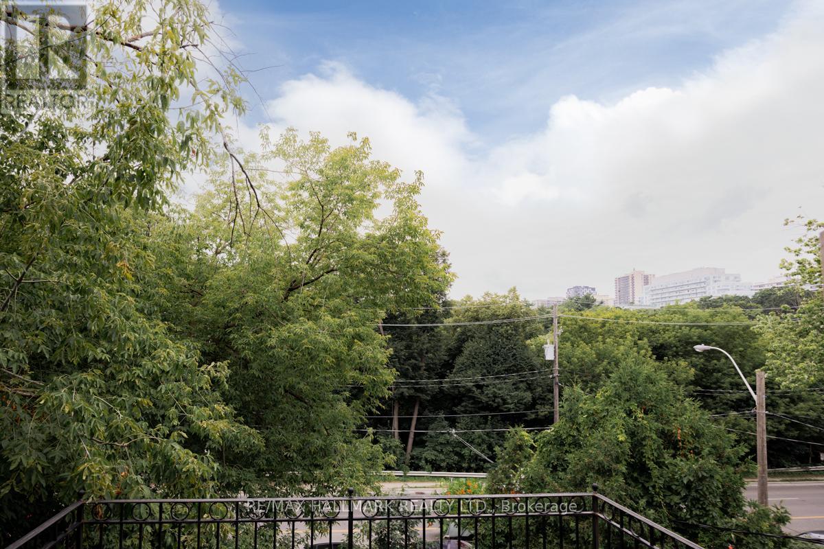 2a - 483 Parkside Drive, Toronto, Ontario  M6R 2Z9 - Photo 16 - W13150470