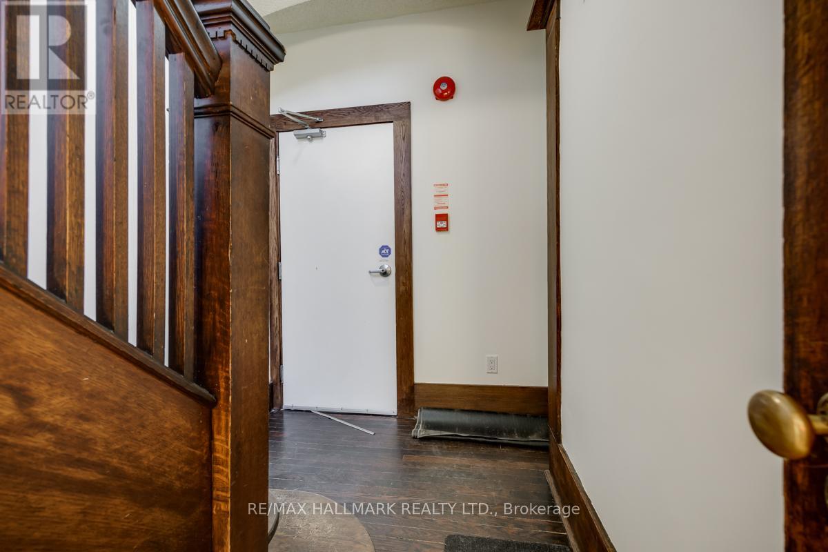 2a - 483 Parkside Drive, Toronto, Ontario  M6R 2Z9 - Photo 19 - W13150470
