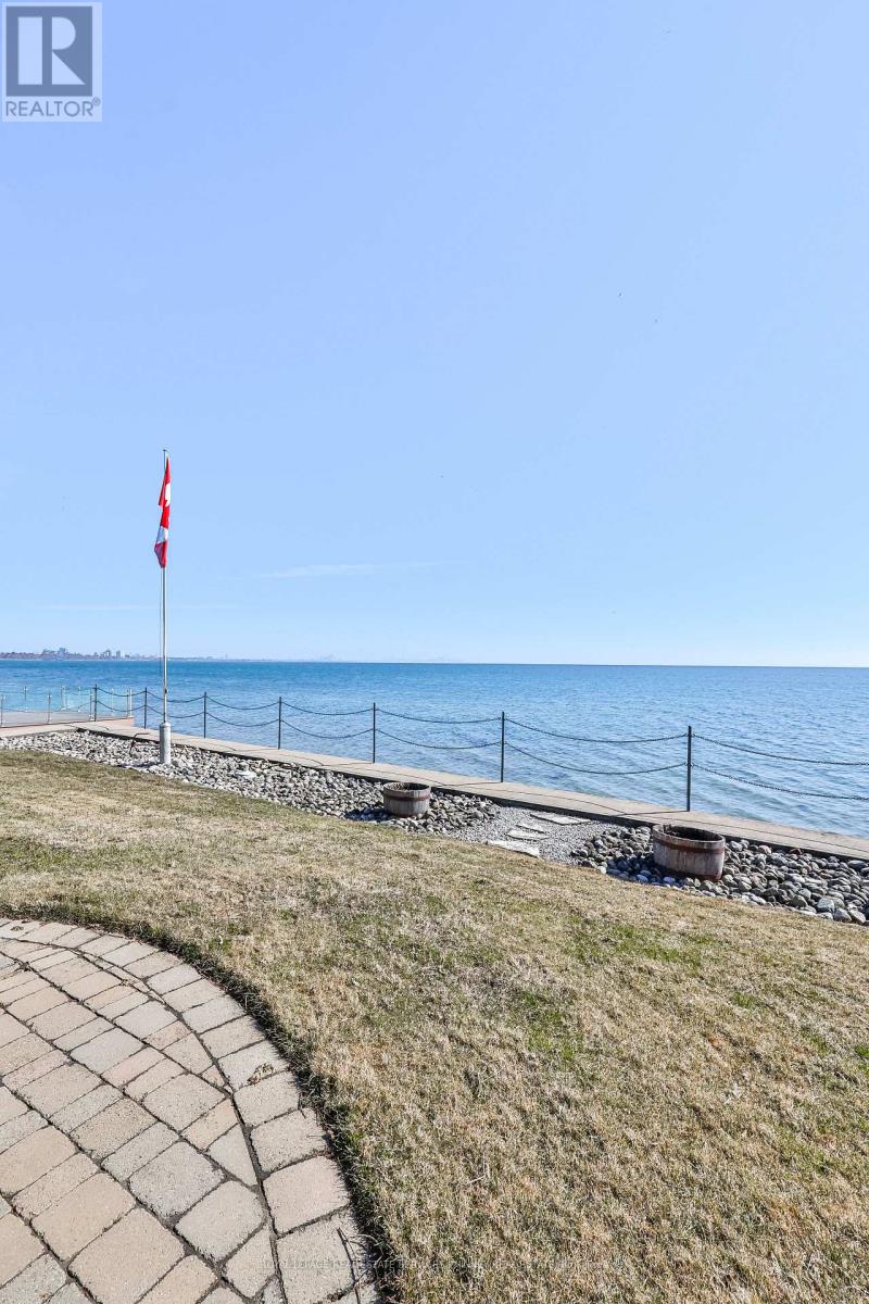 1460 Watersedge Road, Mississauga (Clarkson), Ontario  L5J 1A4 - Photo 18 - W13150494