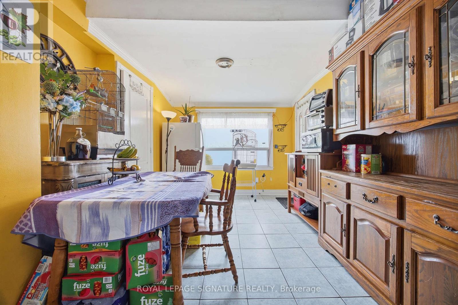 69 Nickle Street, Toronto, Ontario  M6M 2H7 - Photo 16 - W13150510