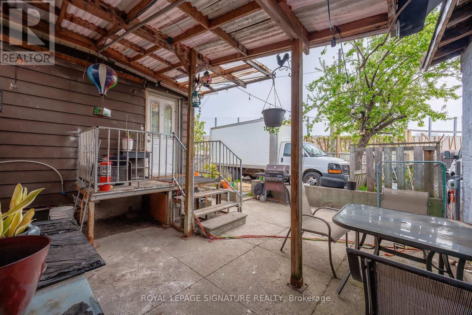 69 Nickle Street, Toronto, Ontario  M6M 2H7 - Photo 29 - W13150510