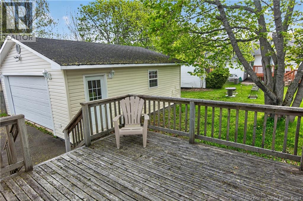 551 Lafleur Street, Dieppe, New Brunswick  E1A 5V2 - Photo 3 - NB139869
