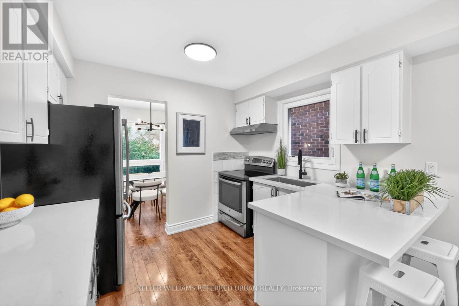 41 Patrice Crescent, Vaughan, Ontario L4J 4Z1 - Photo 5 - N13150158