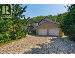 144 DORCHESTER Drive, Grimsby, Ontario