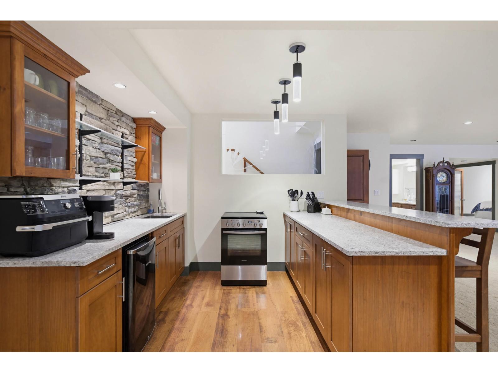 2276 Chantrell Park Drive, Surrey, British Columbia  V4A 9W8 - Photo 31 - R3125198