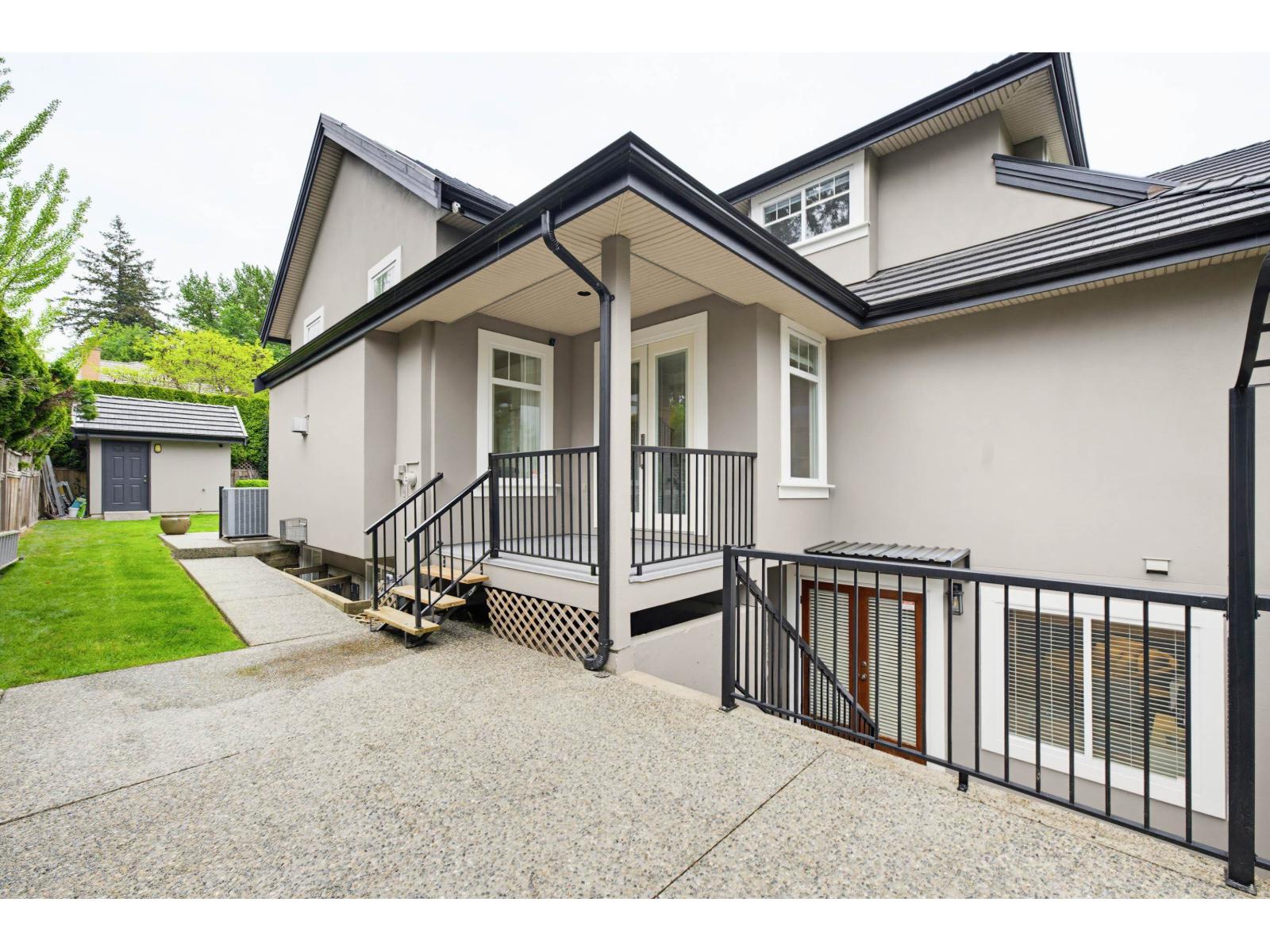 2276 Chantrell Park Drive, Surrey, British Columbia  V4A 9W8 - Photo 39 - R3125198