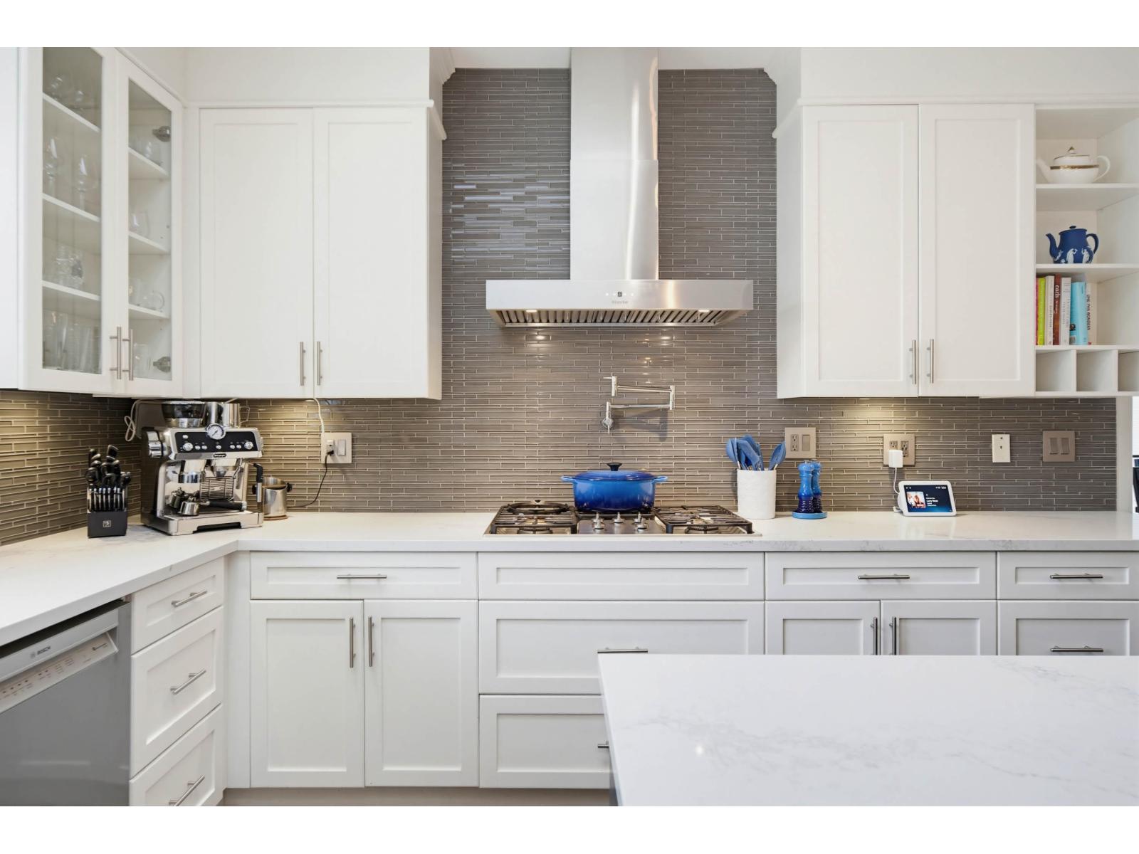 2276 Chantrell Park Drive, Surrey, British Columbia  V4A 9W8 - Photo 13 - R3125198
