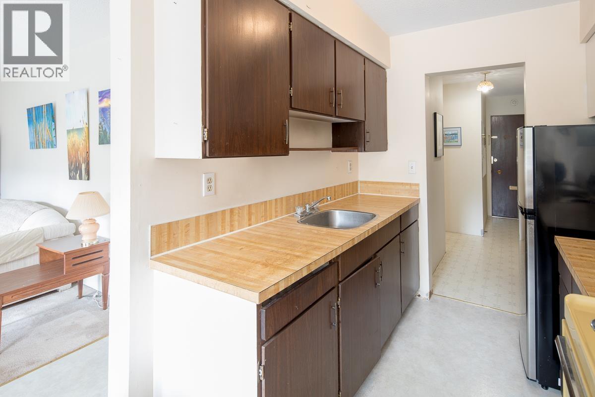 106 5127 Irving Street, Burnaby, British Columbia  V5H 1T6 - Photo 2 - R3046098