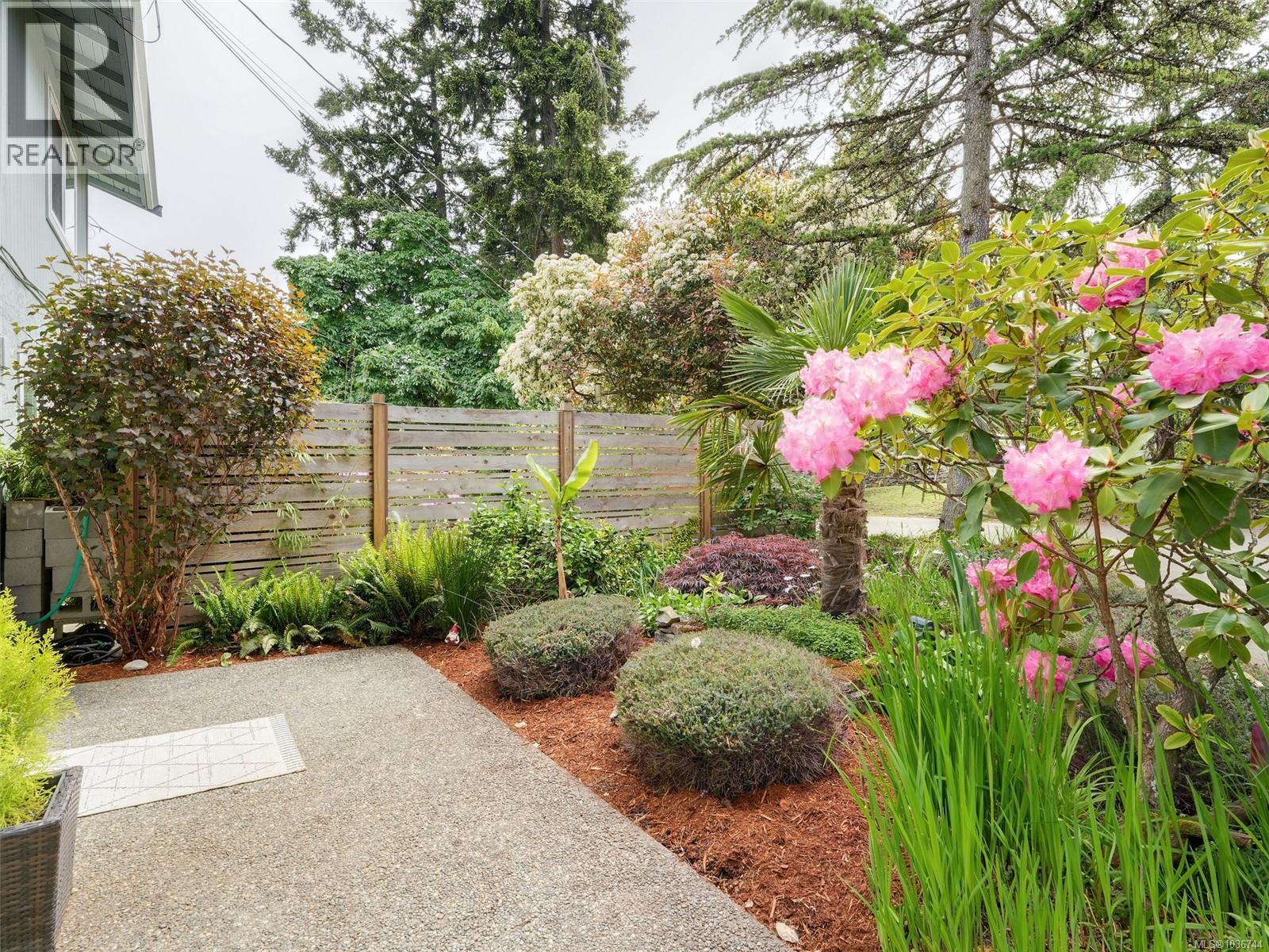 188 Atkins Rd, View Royal, British Columbia  V9B 2Z8 - Photo 8 - 1036744