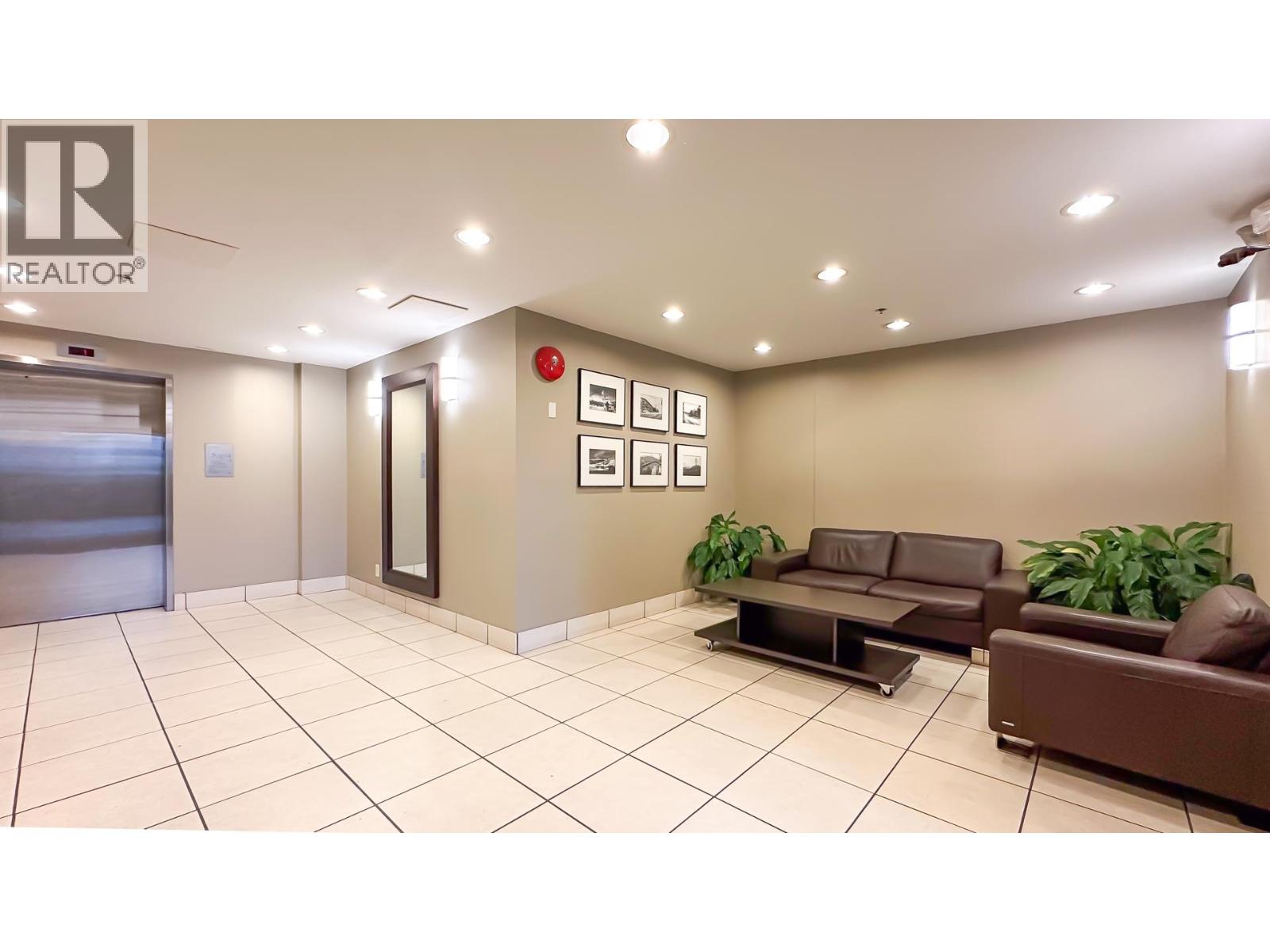 403 3811 Hastings Street, Burnaby, British Columbia  V5C 6V2 - Photo 21 - R3117456