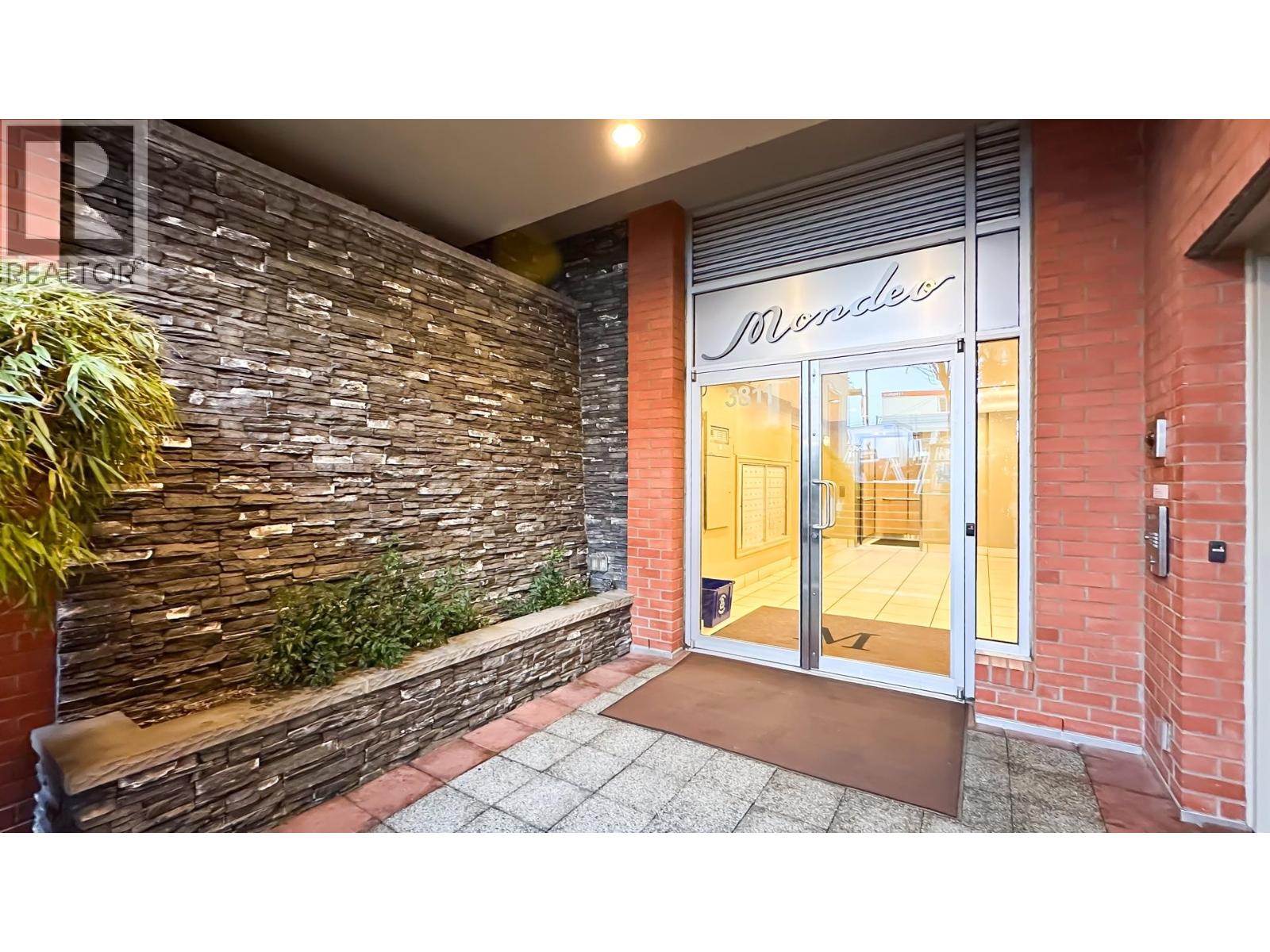 403 3811 Hastings Street, Burnaby, British Columbia  V5C 6V2 - Photo 20 - R3117456