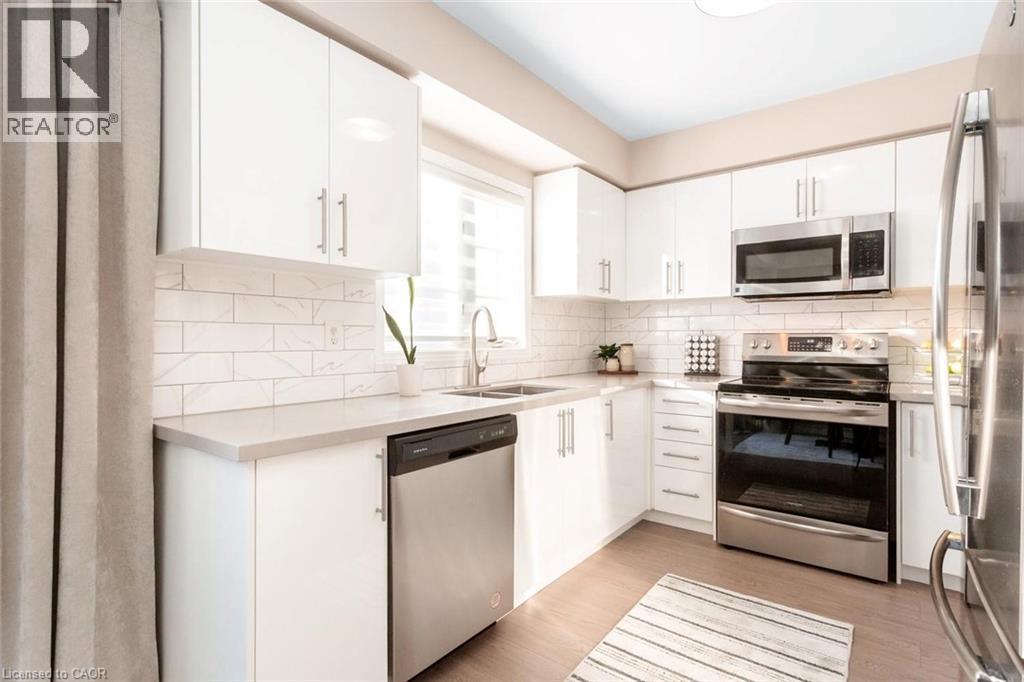1363 Brookstar Drive, Oakville, Ontario  L6M 3W1 - Photo 12 - 40823830