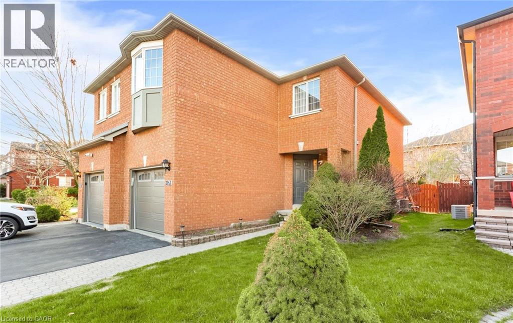 1363 Brookstar Drive, Oakville, Ontario  L6M 3W1 - Photo 2 - 40823830