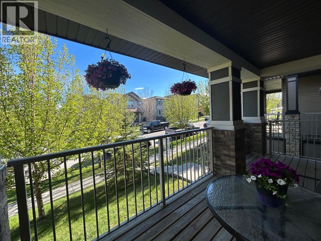 14 Reunion Grove, Airdrie, Alberta  T4B 0Z7 - Photo 5 - A2295952