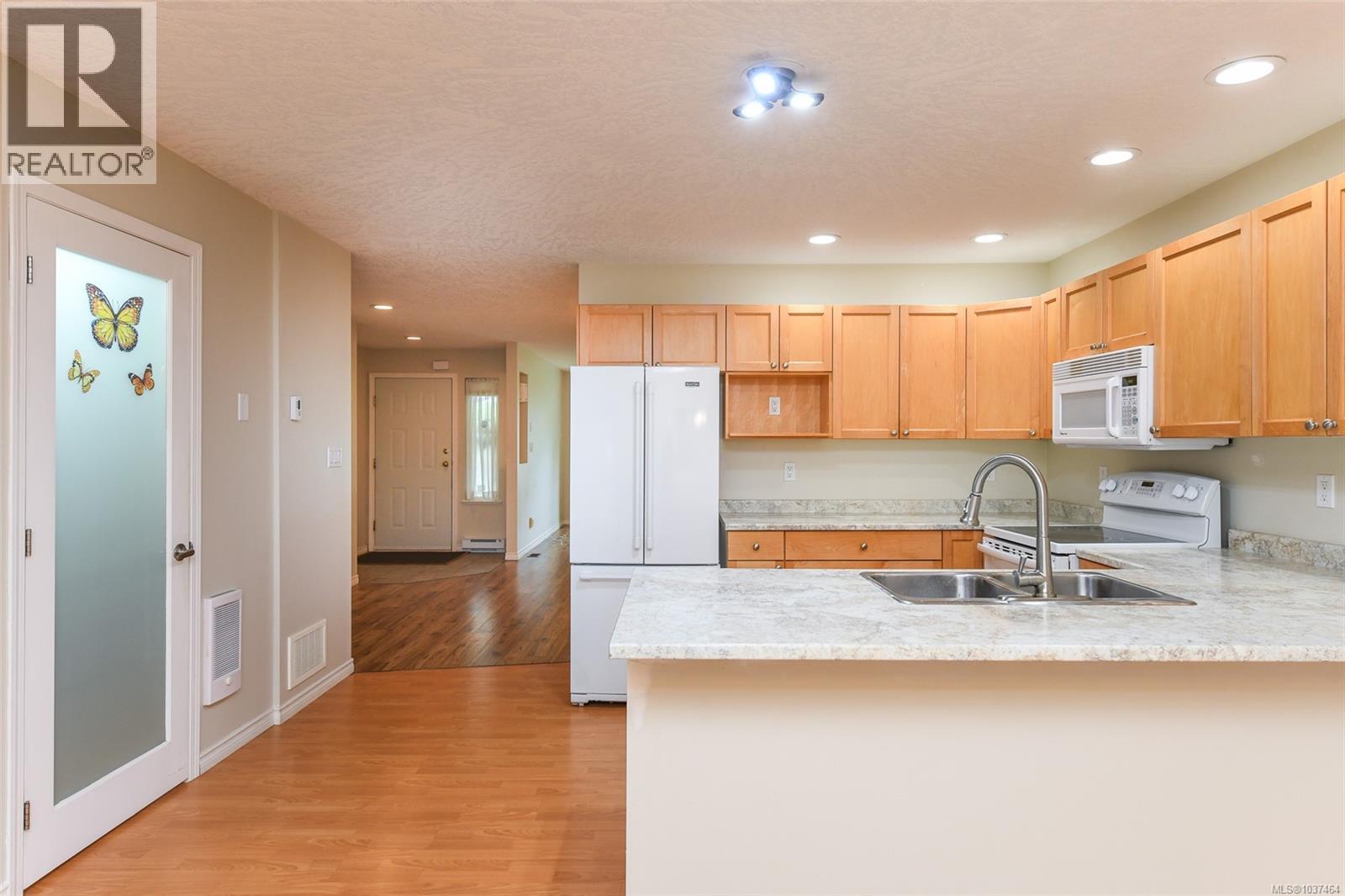 2261 Murrelet Dr, Comox, British Columbia  V9M 4G6 - Photo 25 - 1037464
