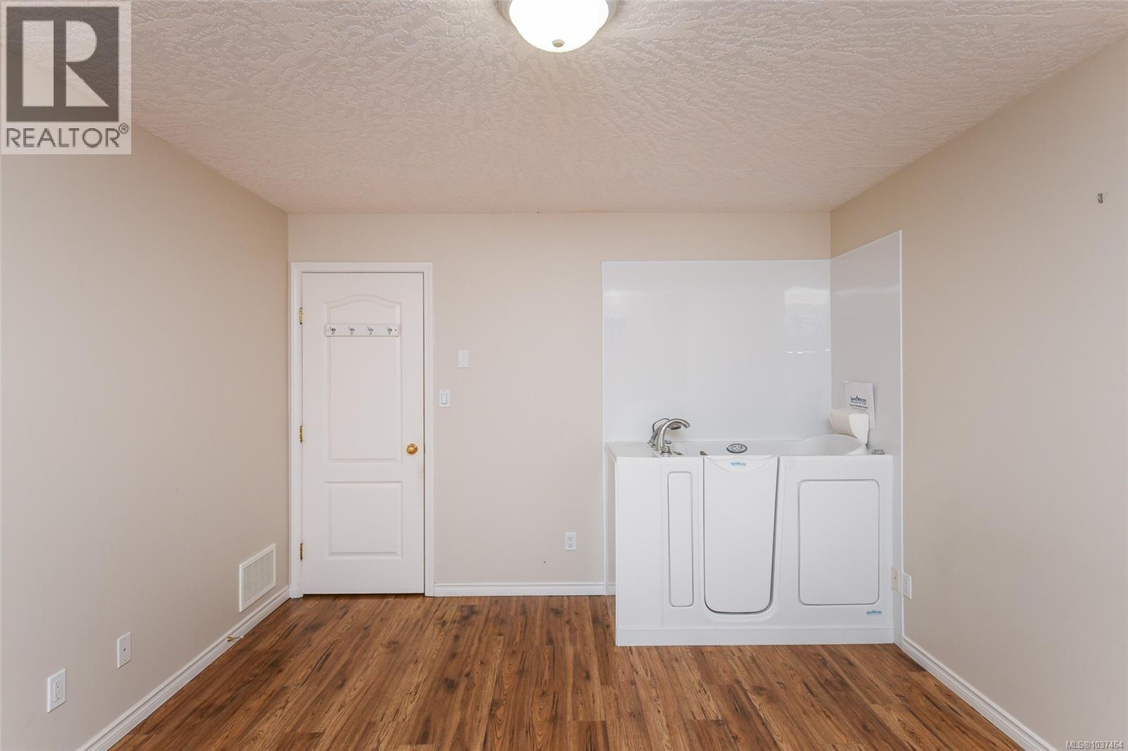 2261 Murrelet Dr, Comox, British Columbia  V9M 4G6 - Photo 34 - 1037464