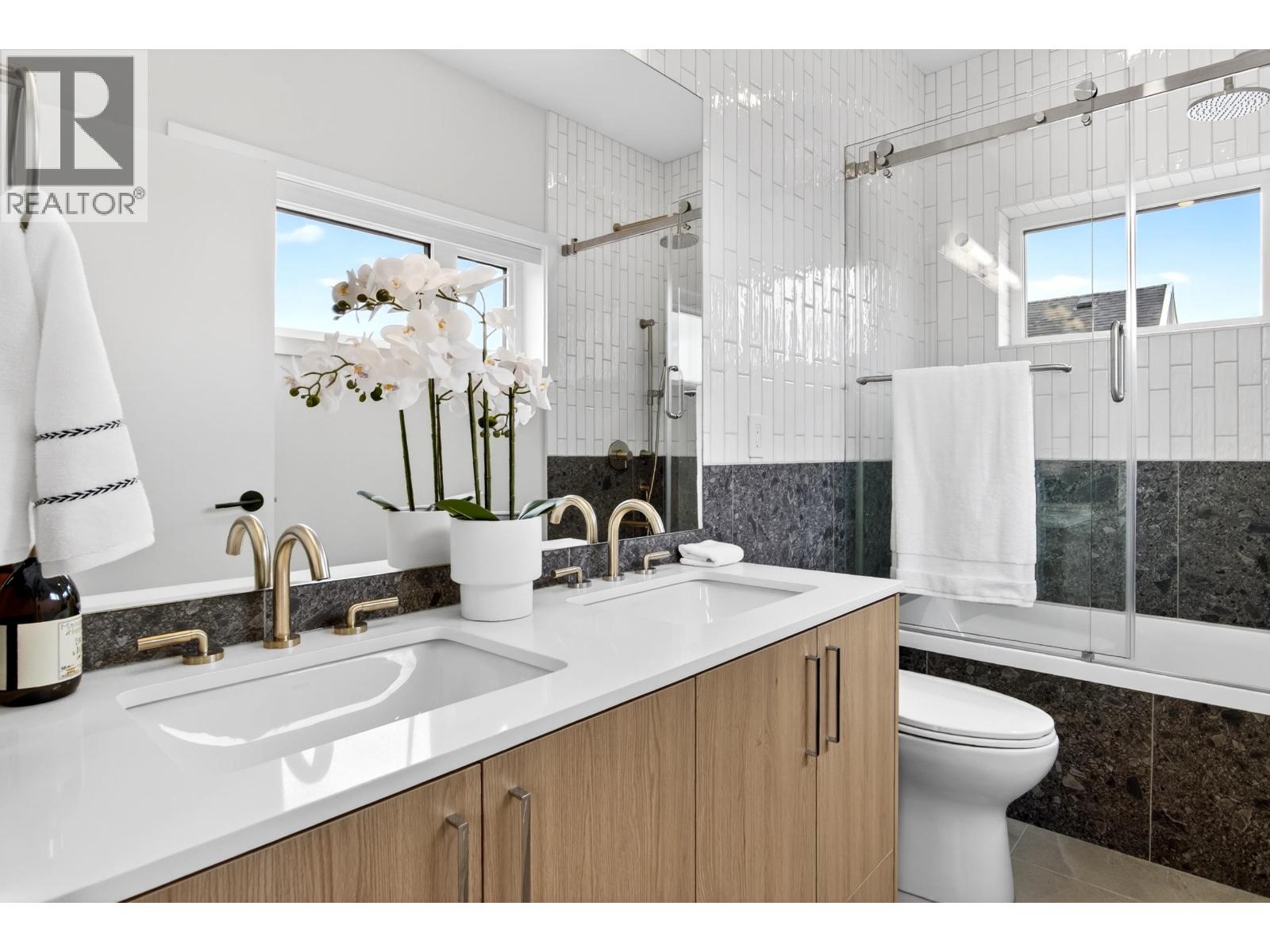 1 2741 E 7th Avenue, Vancouver, British Columbia  V5M 1T8 - Photo 6 - R3125619