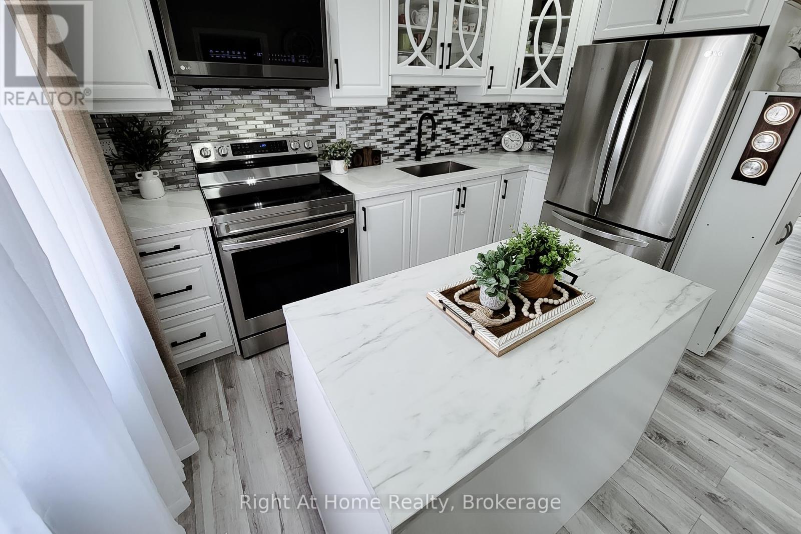 321 Dewitt Road N, Hamilton, Ontario  L8E 2T1 - Photo 9 - X13150828