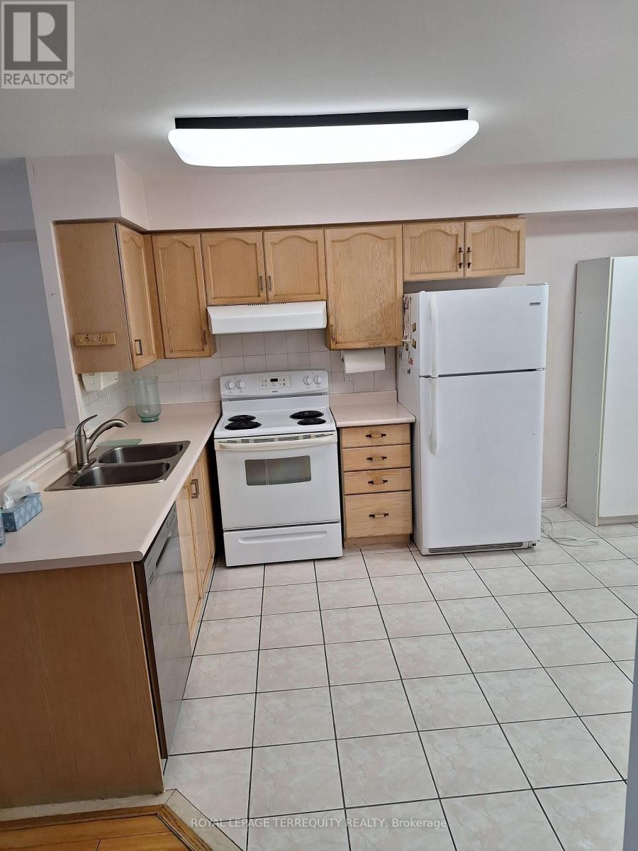 901 - 850 Steeles Avenue W, Vaughan, Ontario  L4J 8E7 - Photo 2 - N13146998
