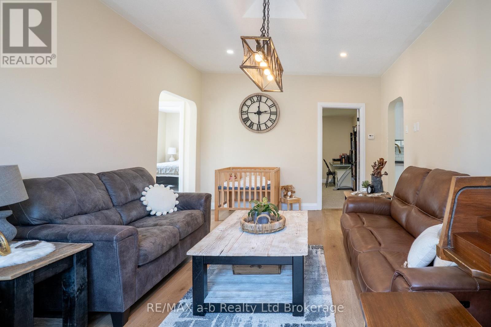 56 Givins Street, Woodstock, Ontario N4S 5Y9 - Photo 10 - X13150860