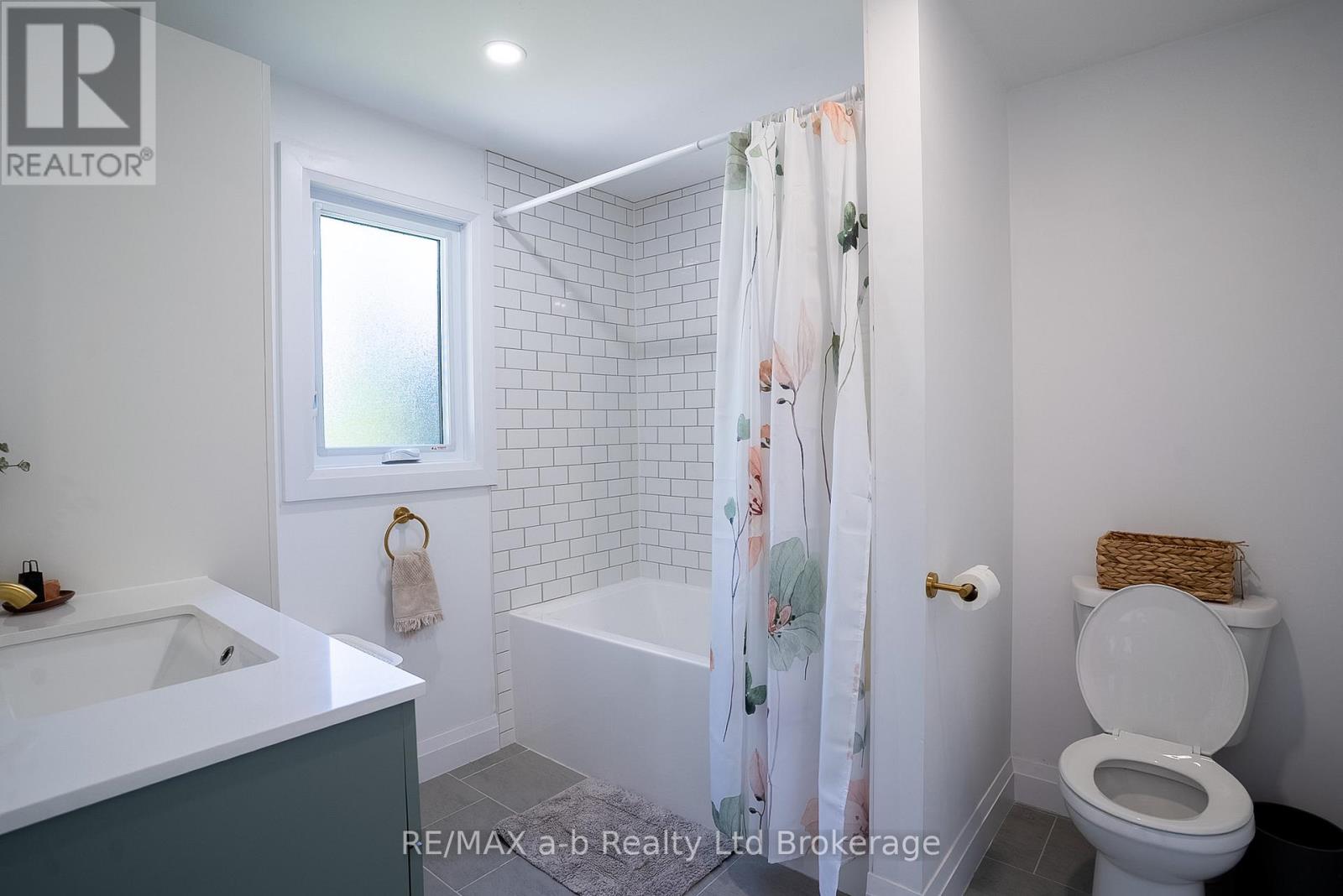 56 Givins Street, Woodstock, Ontario N4S 5Y9 - Photo 21 - X13150860