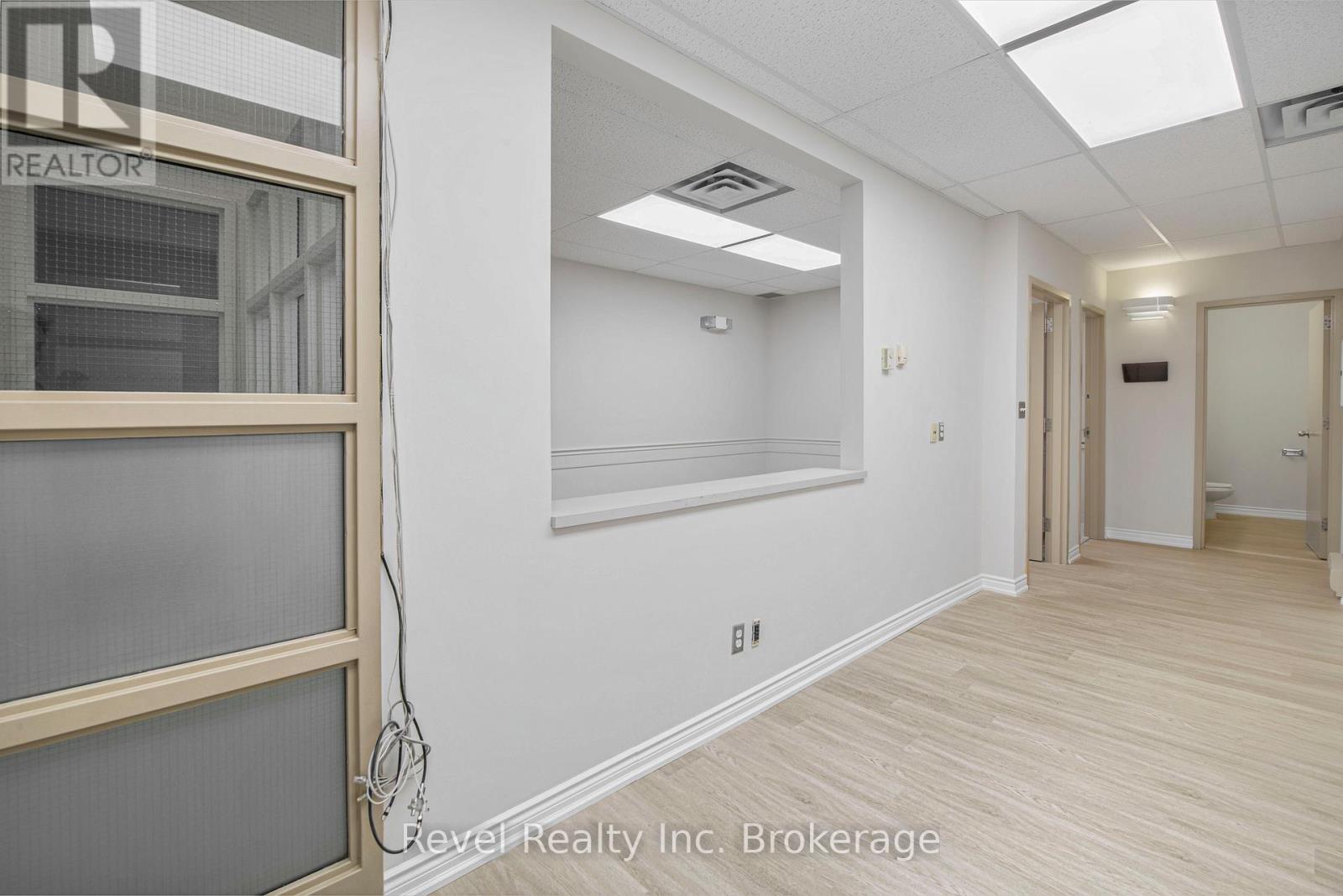 302 - 111 Main Street W, North Bay (Central), Ontario  P1B 2T6 - Photo 5 - X13150556