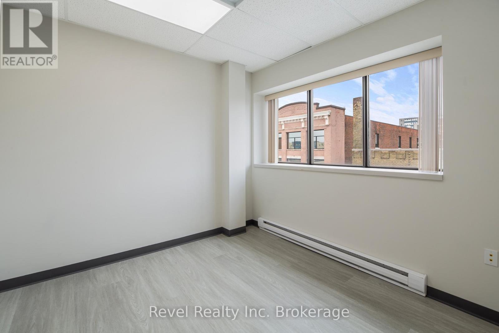 301 - 111 Main Street W, North Bay, Ontario  P1B 2T6 - Photo 10 - X13150582