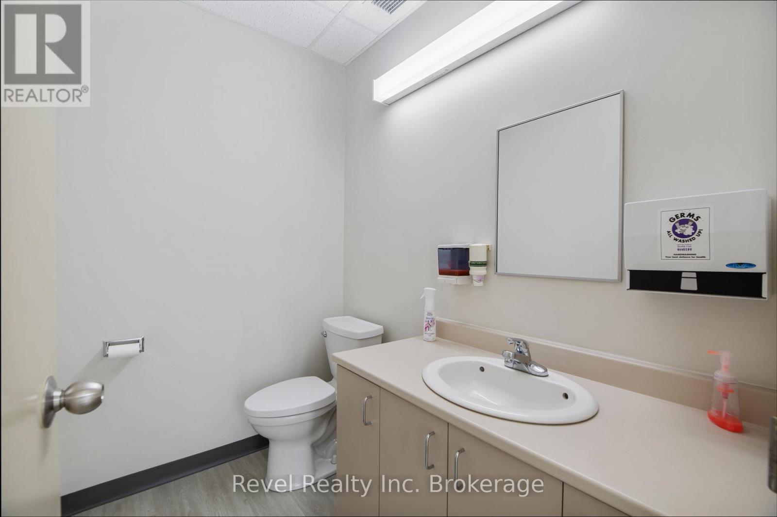 301 - 111 Main Street W, North Bay, Ontario  P1B 2T6 - Photo 12 - X13150582