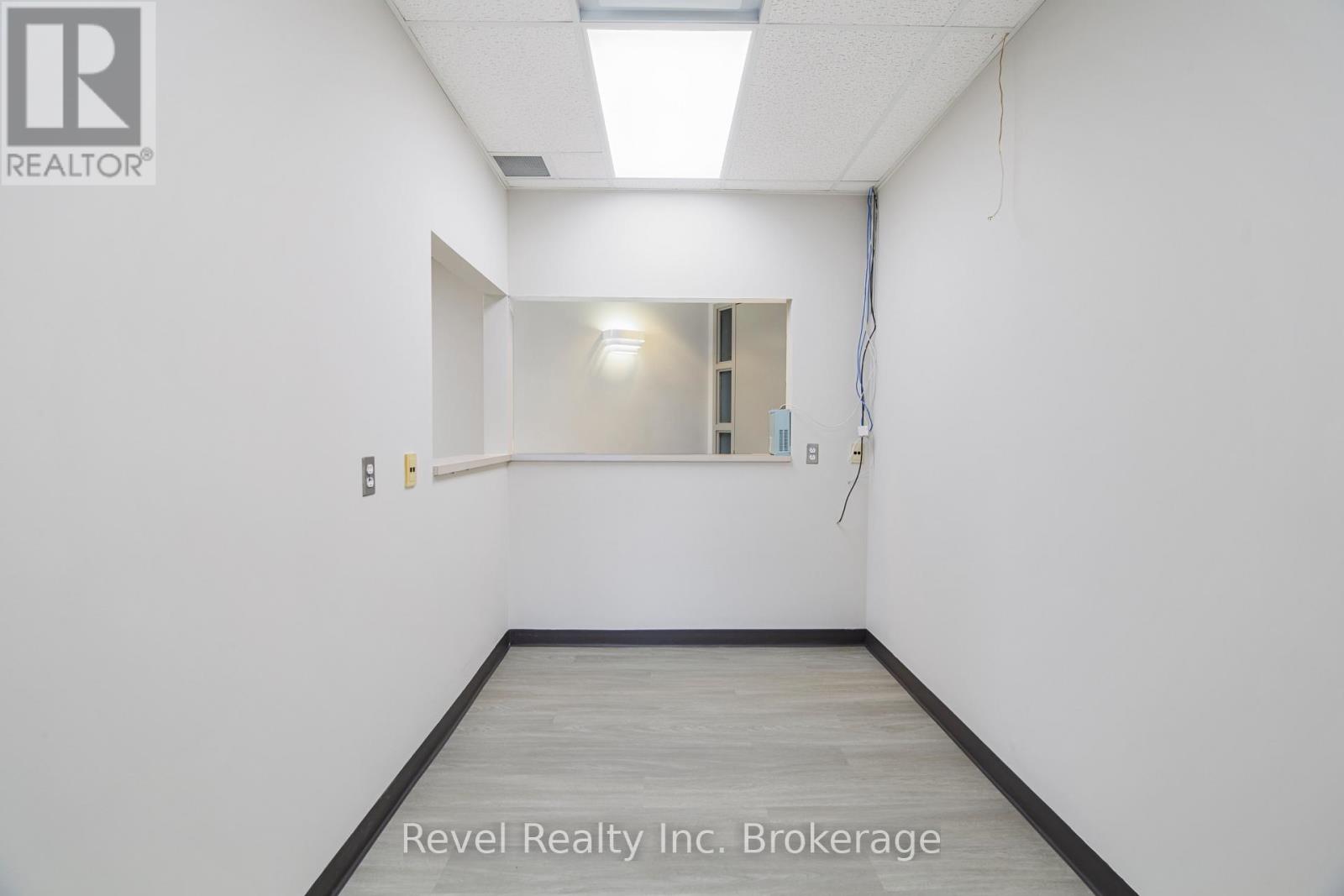 301 - 111 Main Street W, North Bay, Ontario  P1B 2T6 - Photo 20 - X13150582