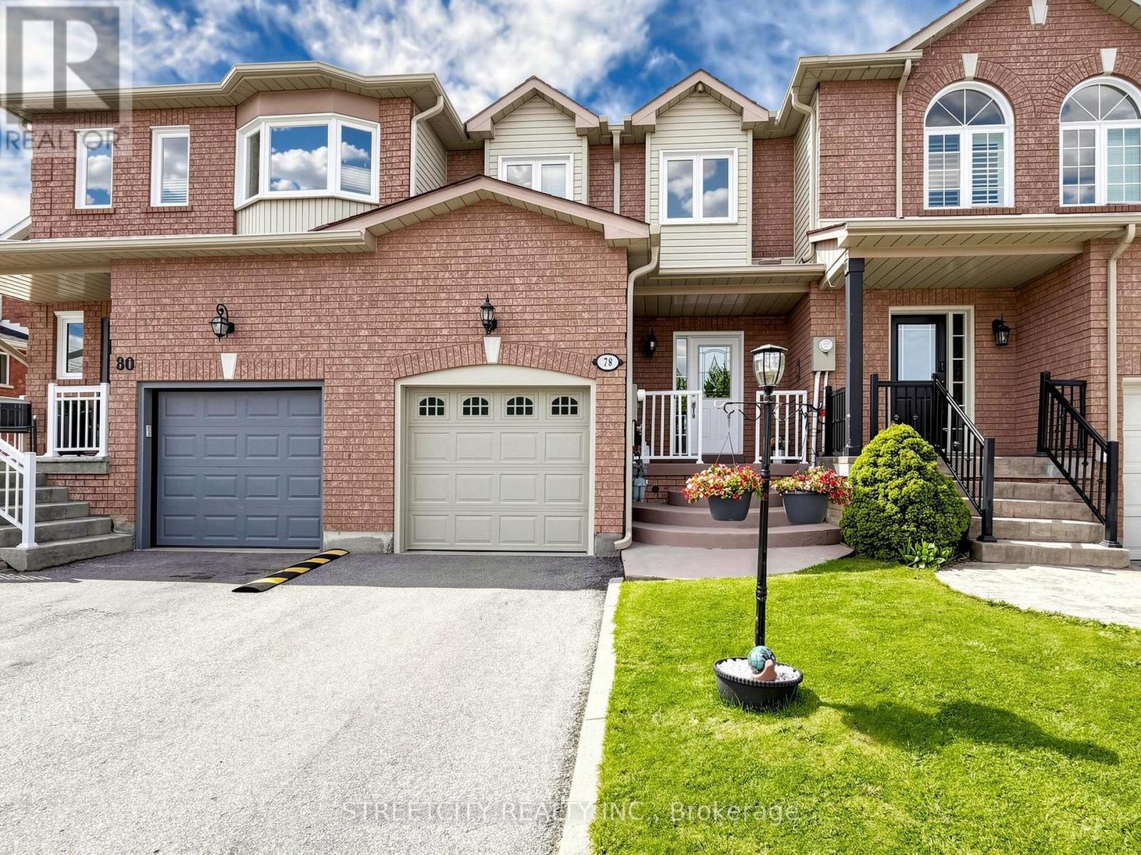MLS# W13150456: 78 WATERBURY STREET, Caledon (Bolton East), Canada