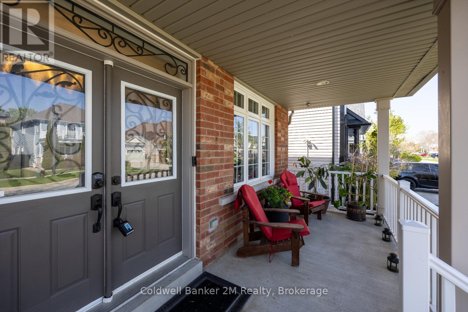 18 Corporal Patterson Lane, Clarington, Ontario  L1B 0A7 - Photo 2 - E13150646