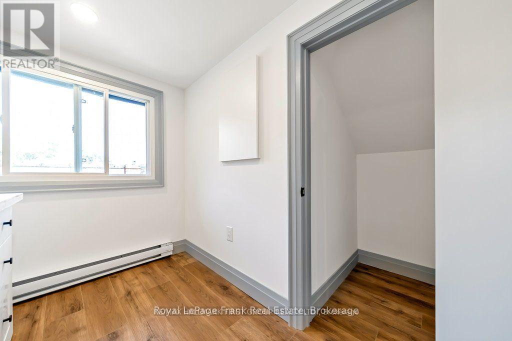3rd Flr - 622 Simcoe Street N, Oshawa, Ontario  L1G 4V4 - Photo 14 - E13150874