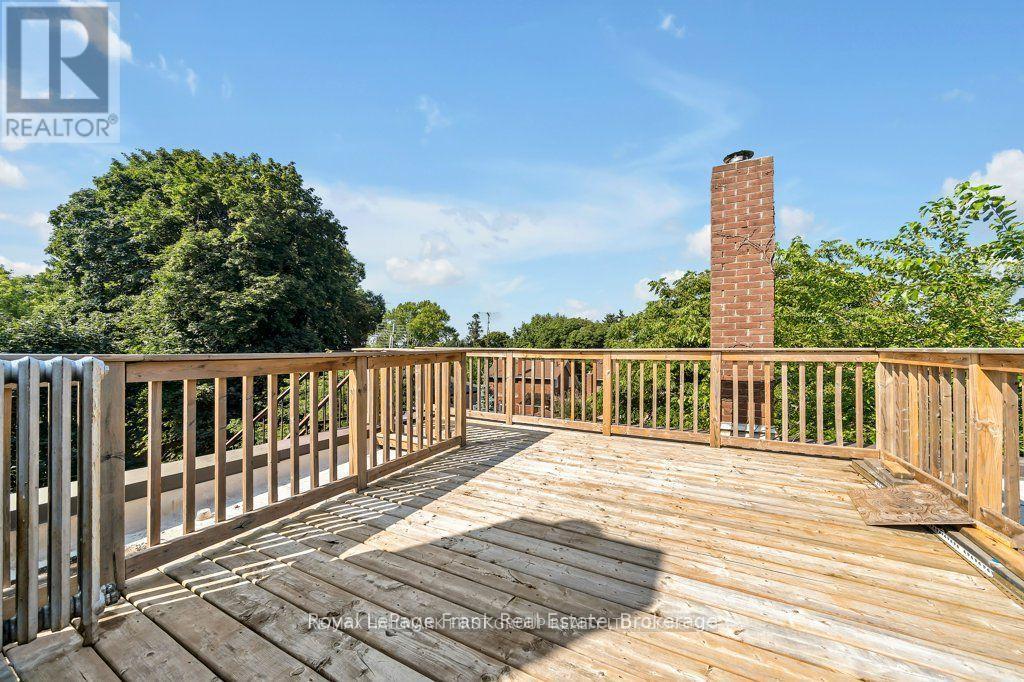 3rd Flr - 622 Simcoe Street N, Oshawa, Ontario  L1G 4V4 - Photo 17 - E13150874