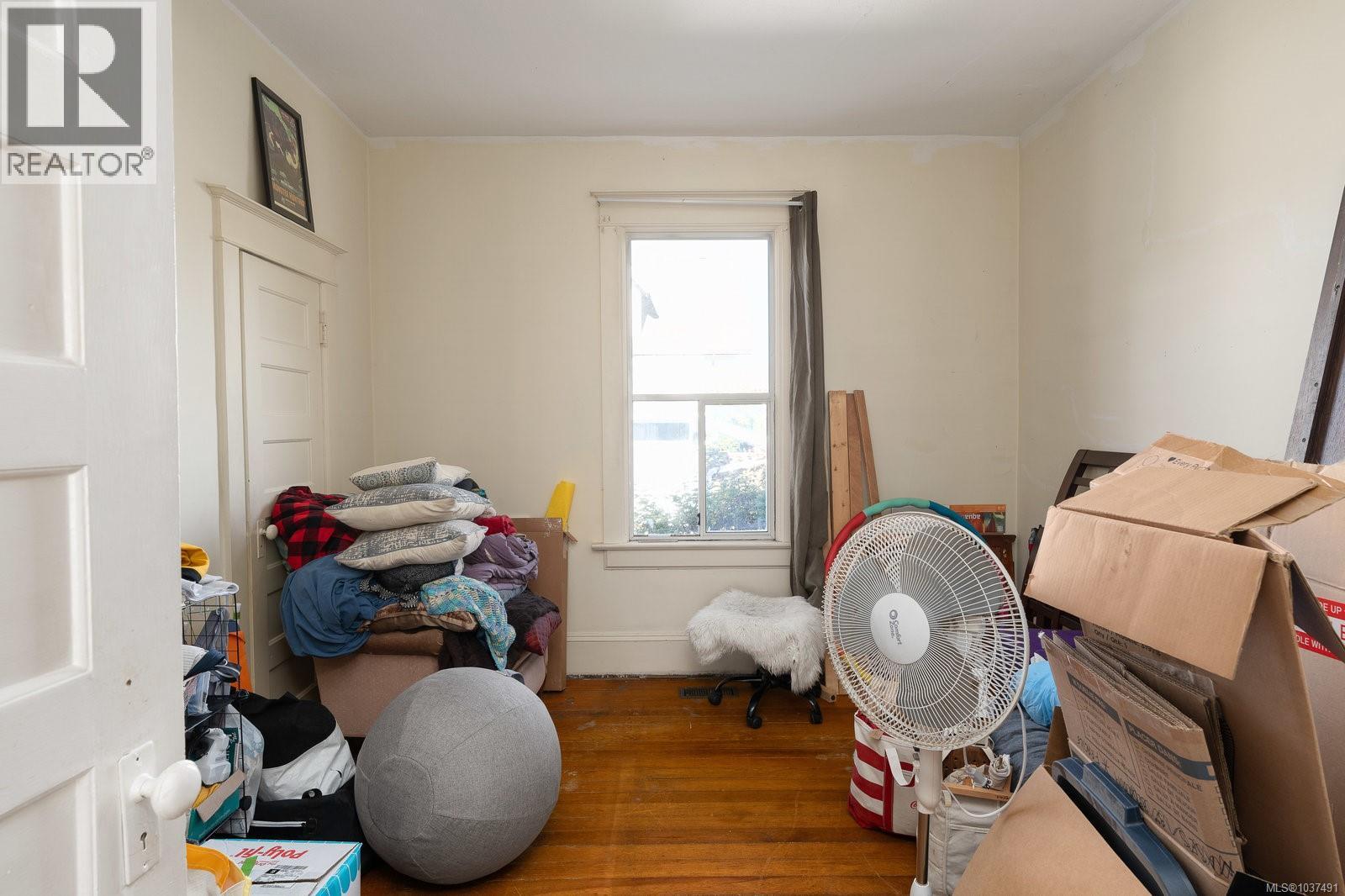 2639 Prior St, Victoria, British Columbia  V8T 3X7 - Photo 10 - 1037491