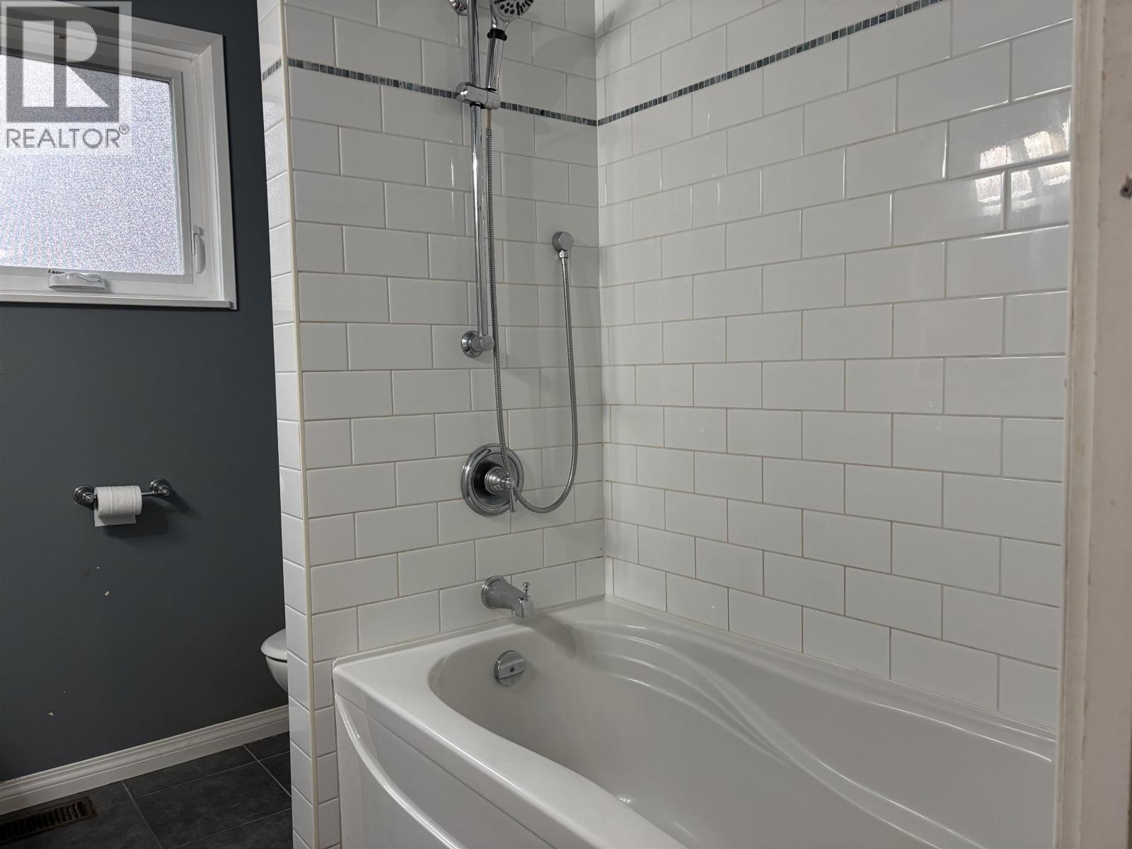 981 Friar Crescent, North Vancouver, British Columbia  V7G 1M8 - Photo 24 - R3100565