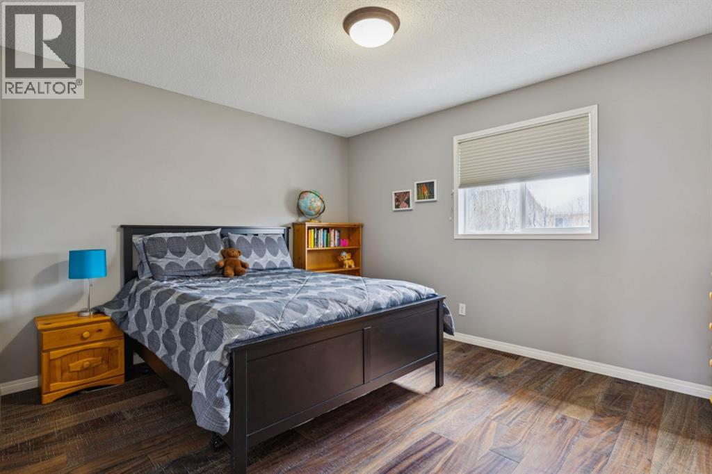 65 Cougarstone Terrace SW, Calgary, Alberta  T3H 5A1 - Photo 26 - A2307925