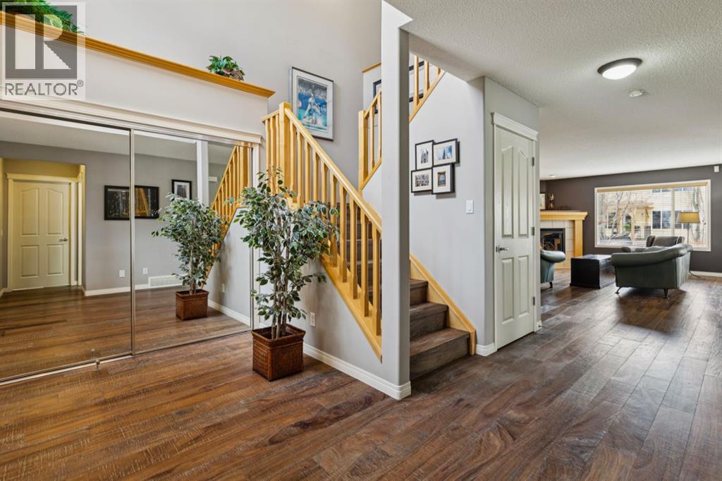 65 Cougarstone Terrace SW, Calgary, Alberta  T3H 5A1 - Photo 2 - A2307925