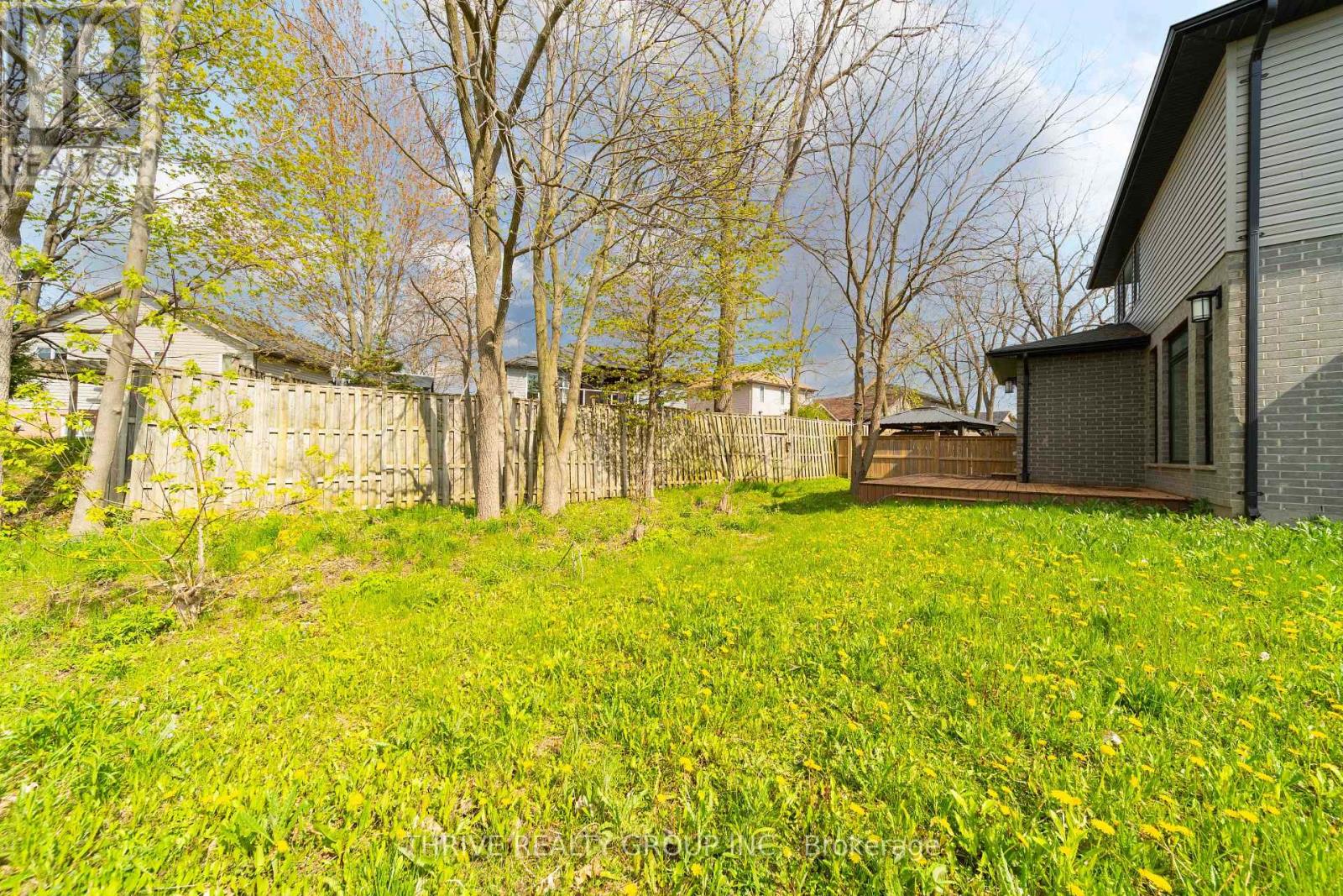 483 Sophia Crescent, London North, Ontario  N6G 0T5 - Photo 40 - X13150840