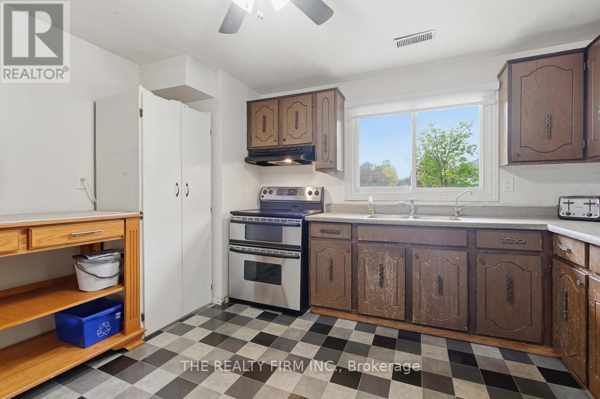 8 - 159 Sandringham Crescent, London South, Ontario  N6C 5A9 - Photo 14 - X13150856