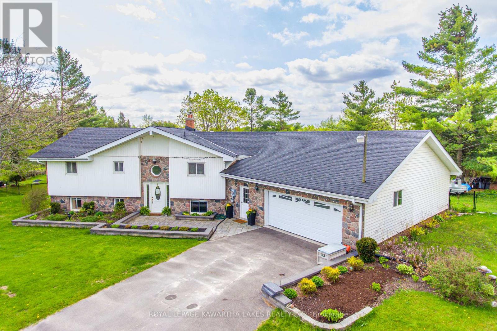 1032 ZION ROAD, Kawartha Lakes, Ontario