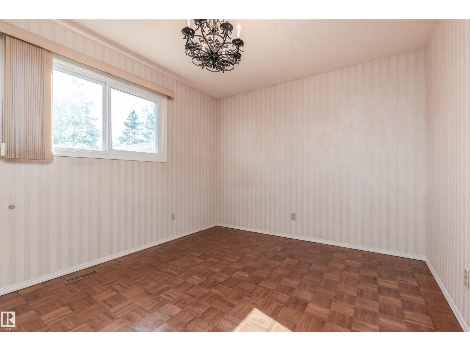 13319 30 St Nw Nw, Edmonton, Alberta  T5A 3A1 - Photo 14 - E4488789