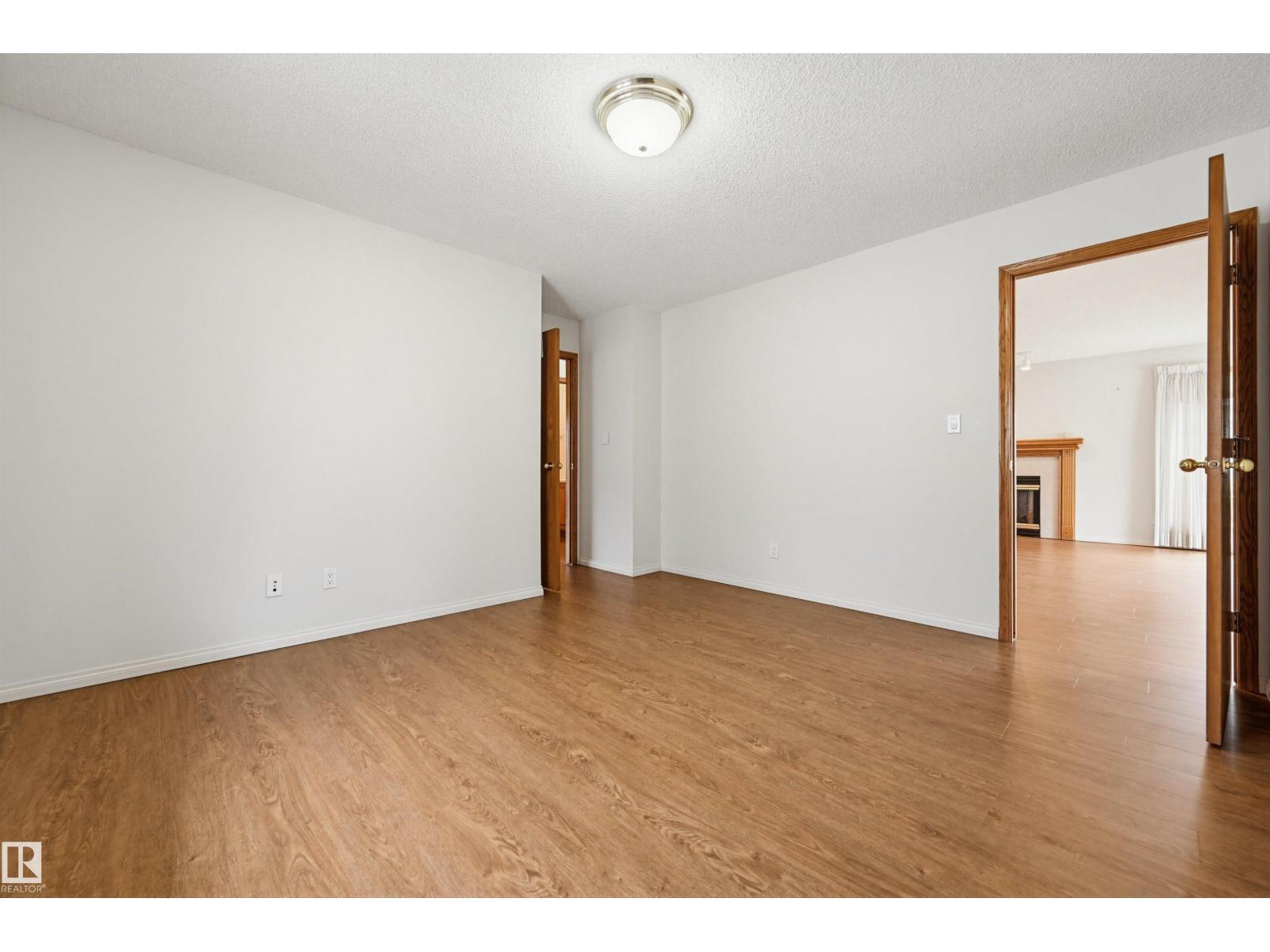 604 Revell Wd Nw, Edmonton, Alberta  T6R 2H9 - Photo 22 - E4488793