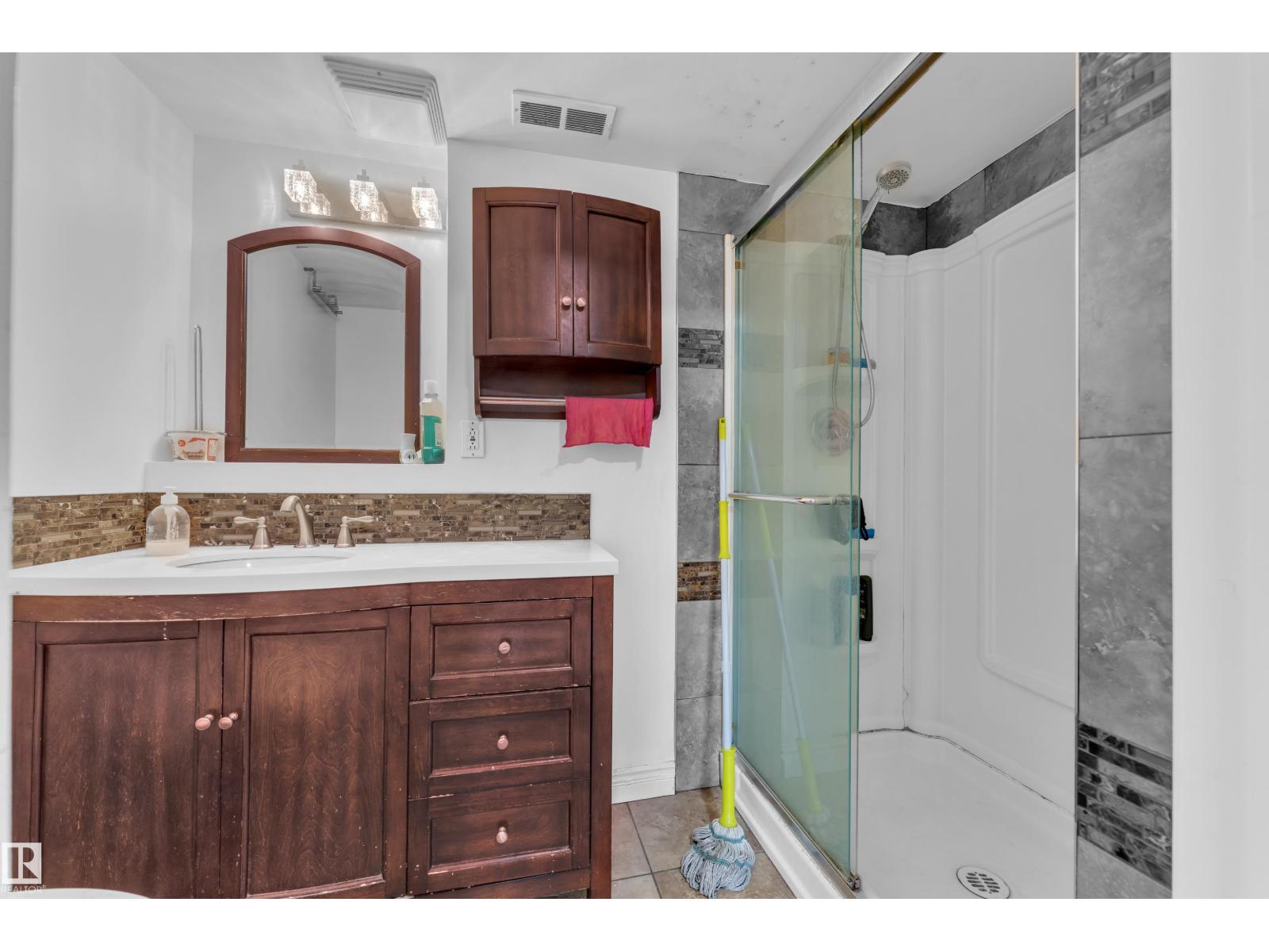 2536 35 St Nw, Edmonton, Alberta  T6L 4G3 - Photo 17 - E4488794