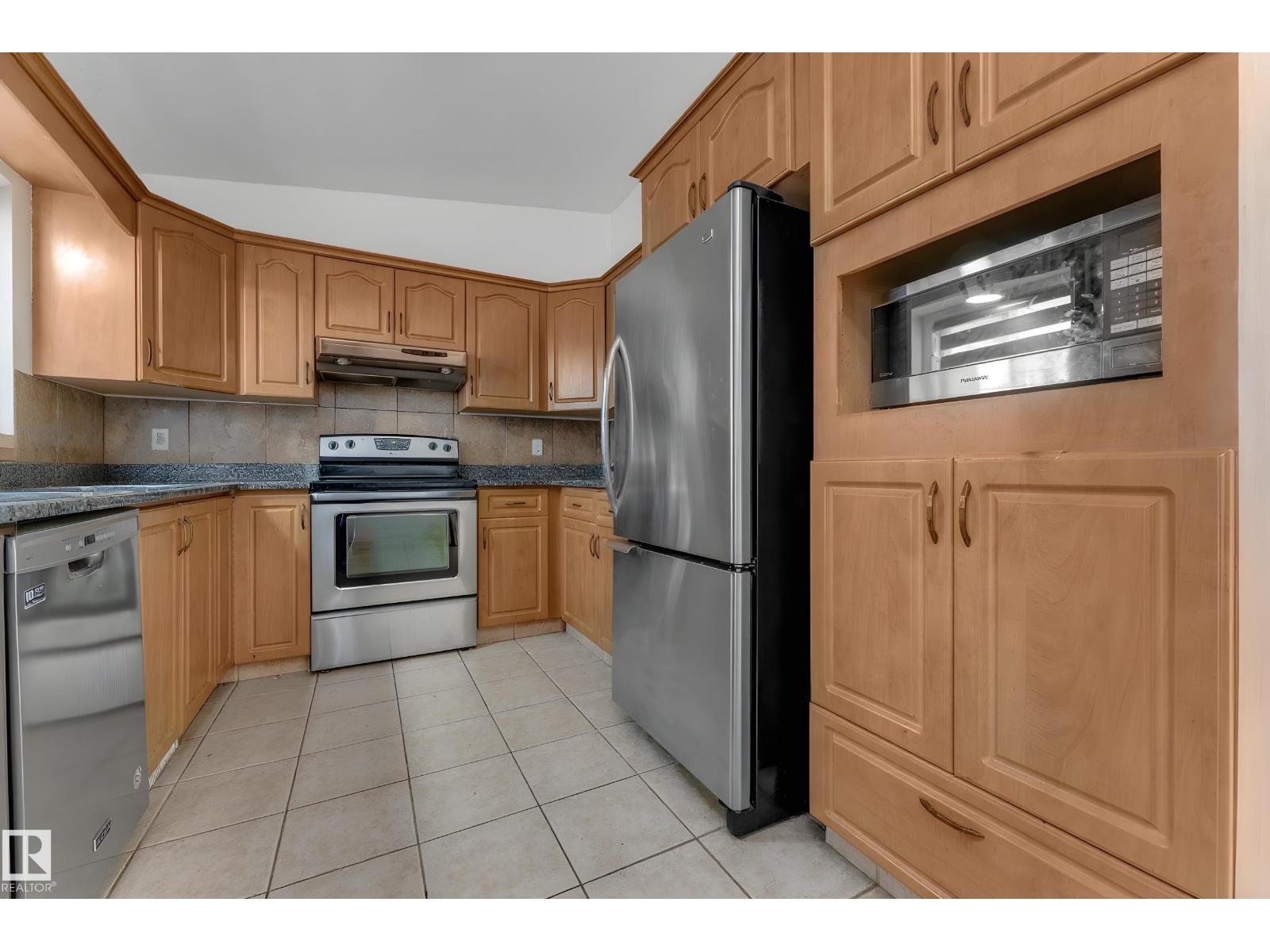 2536 35 St Nw, Edmonton, Alberta  T6L 4G3 - Photo 5 - E4488794