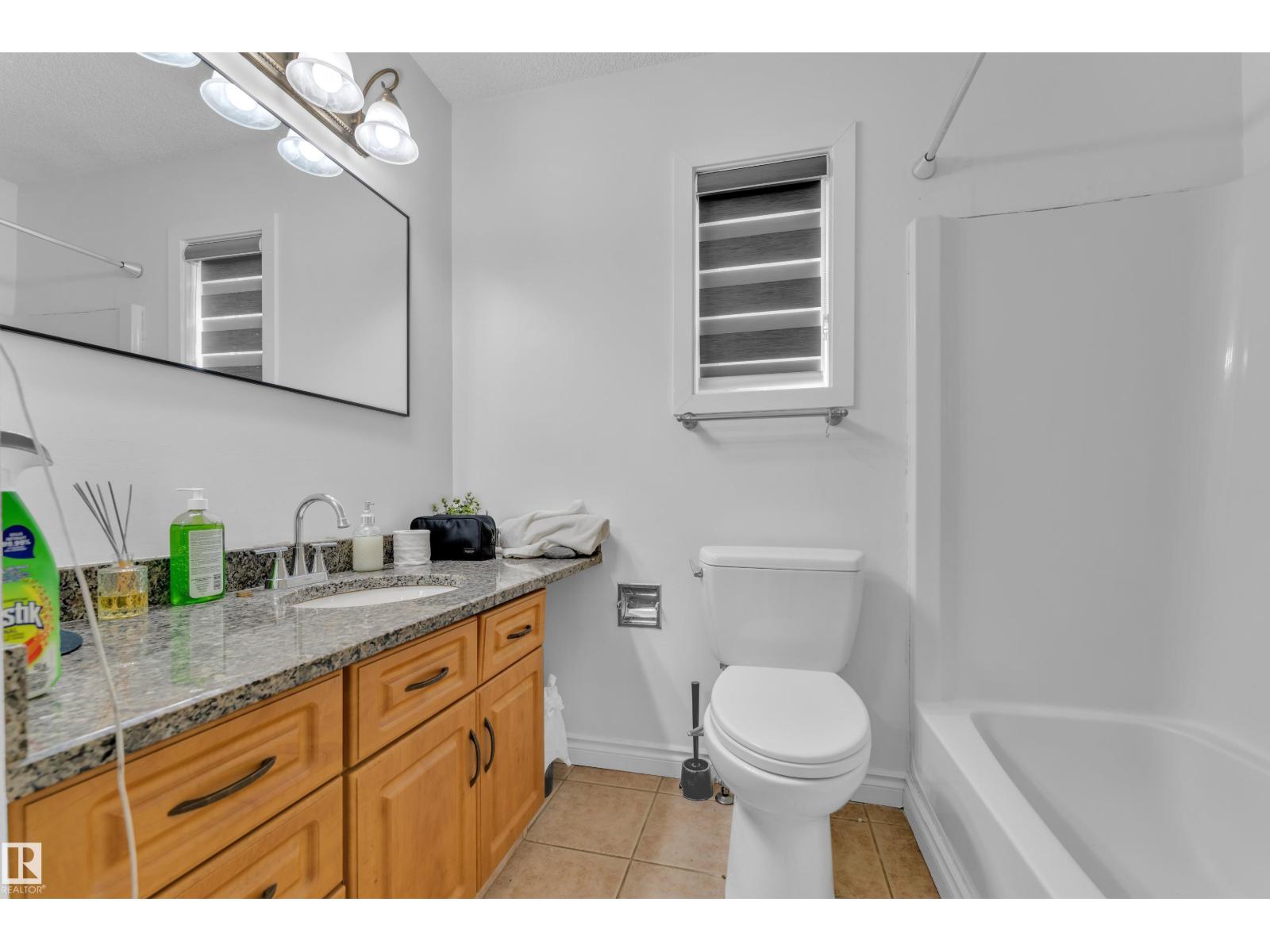 2536 35 St Nw, Edmonton, Alberta  T6L 4G3 - Photo 7 - E4488794