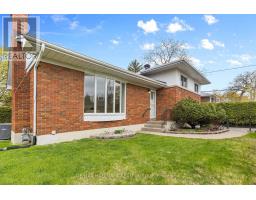 1981 NAVAHO DRIVE, Ottawa, Ontario