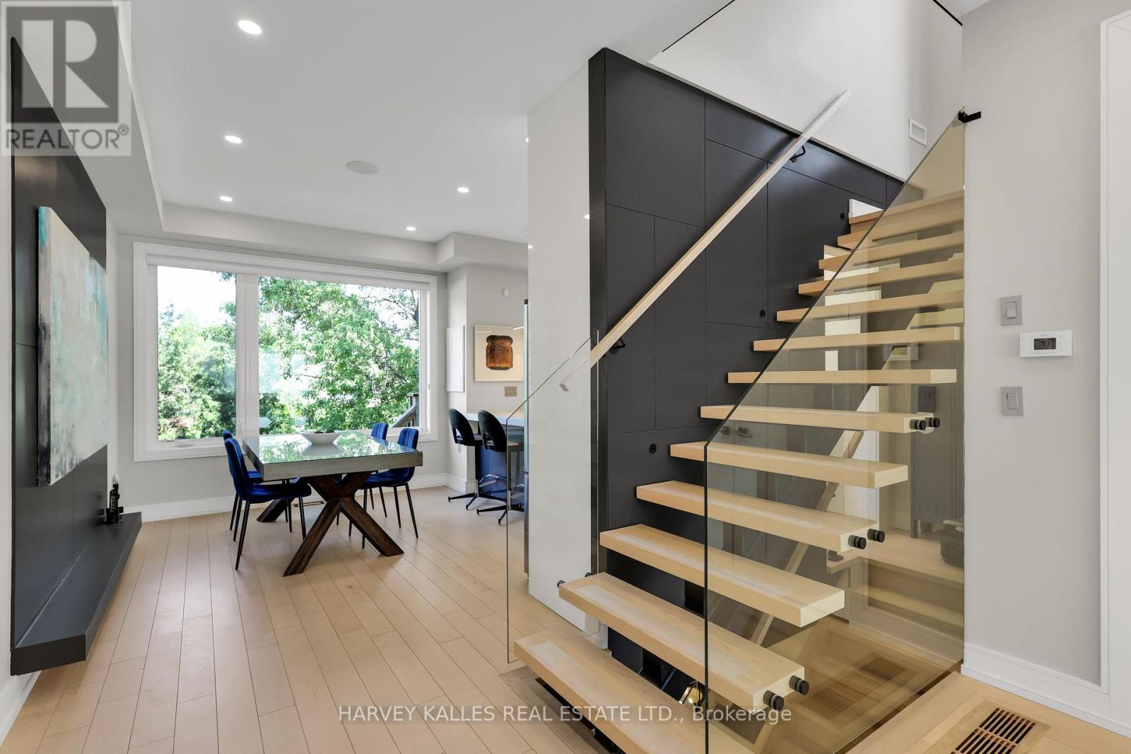 35 Wilmington Avenue, Toronto, Ontario  M3H 5J1 - Photo 11 - C13150666