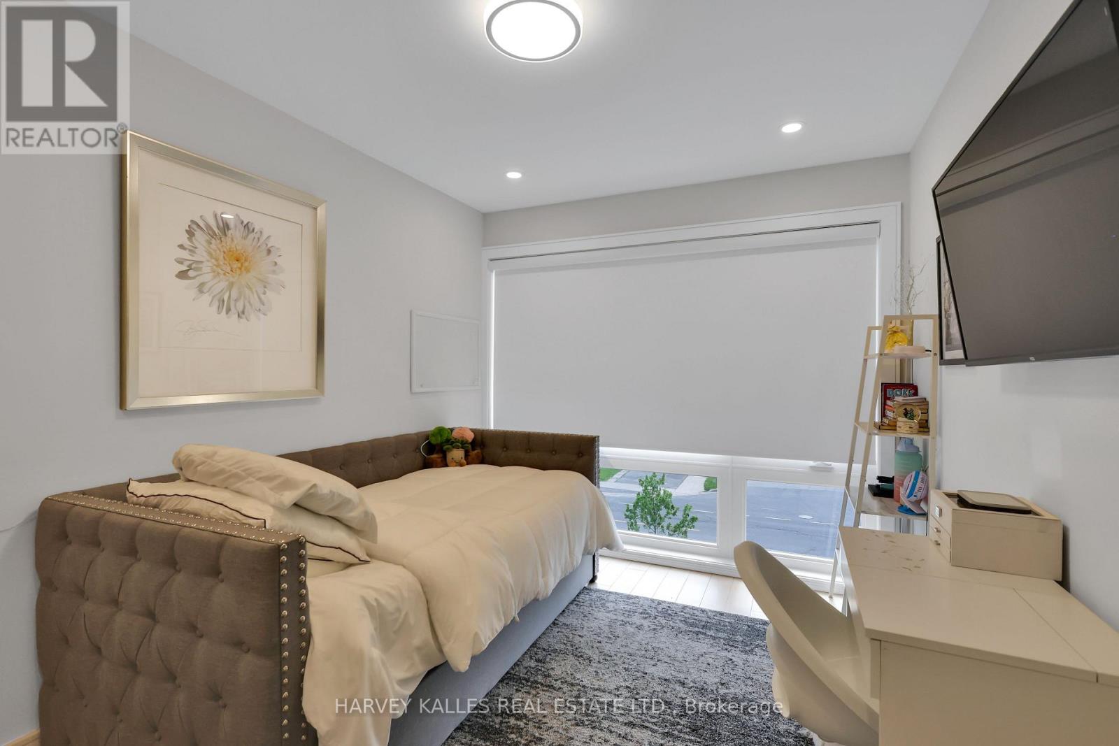 35 Wilmington Avenue, Toronto, Ontario  M3H 5J1 - Photo 30 - C13150666