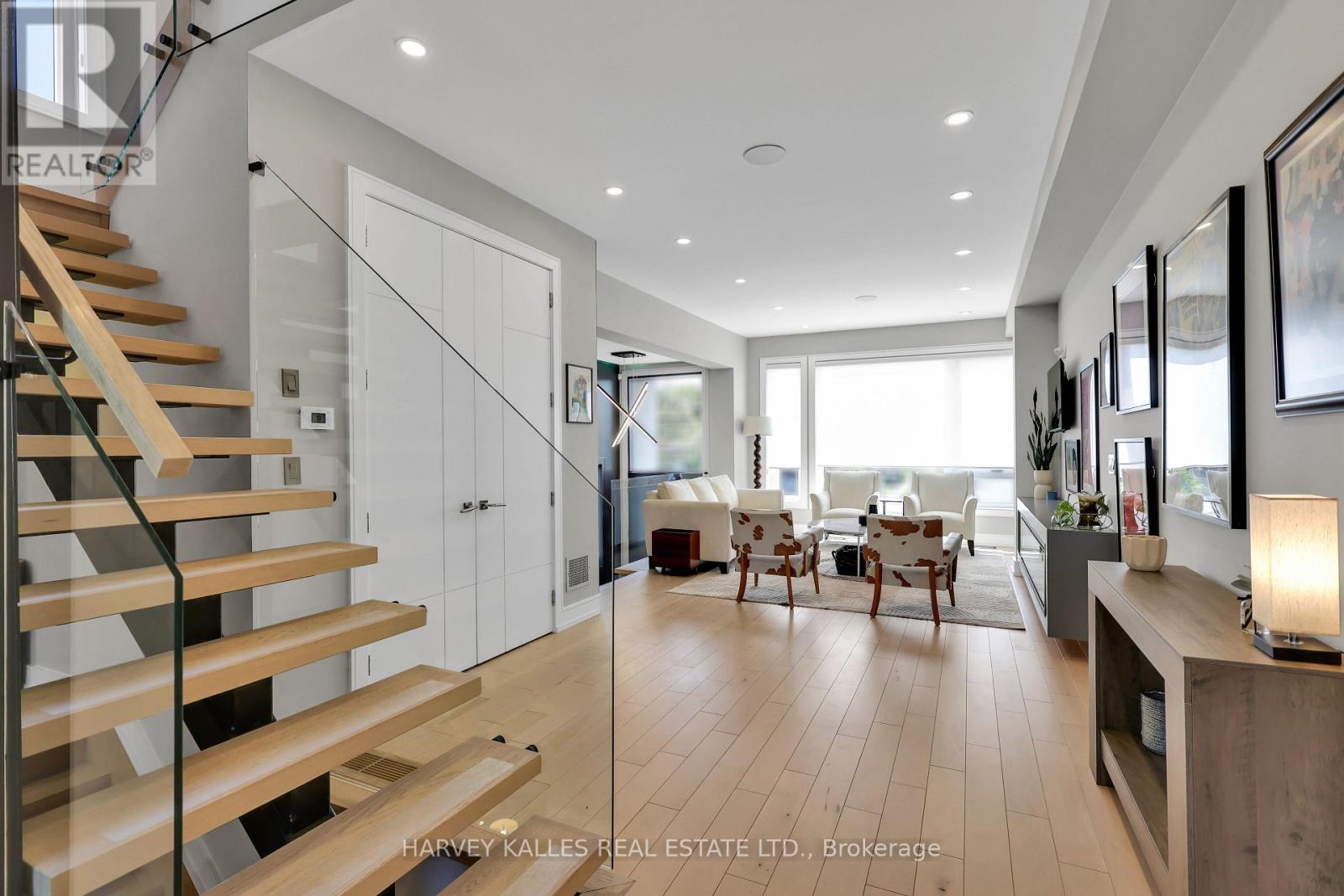 35 Wilmington Avenue, Toronto, Ontario  M3H 5J1 - Photo 9 - C13150666