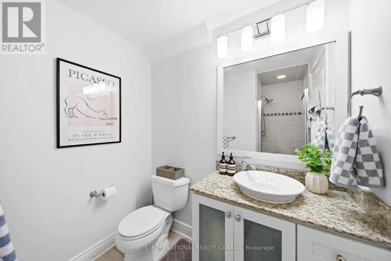 1507 - 80 Cumberland Street, Toronto, Ontario  M5R 3V1 - Photo 15 - C13150836